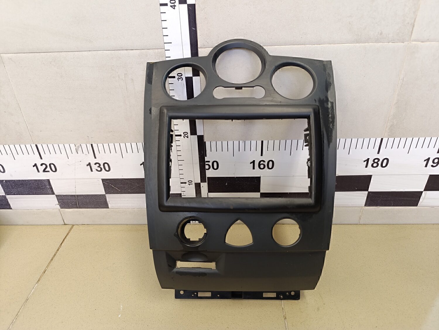 Накладка декоративная RENAULT Megane II 2002-2009