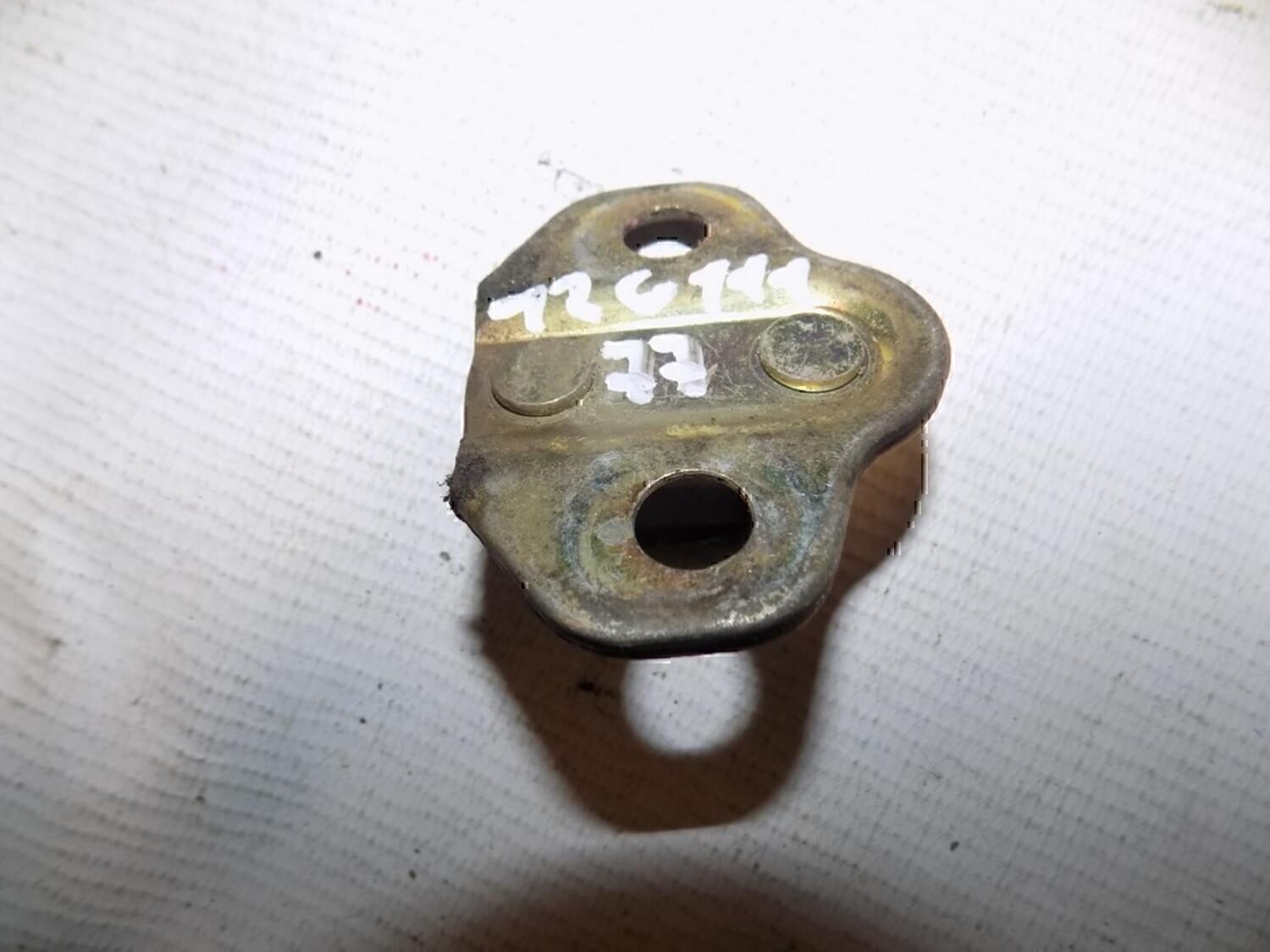 Ответная часть замка двери OPEL Vectra A 1988-1995