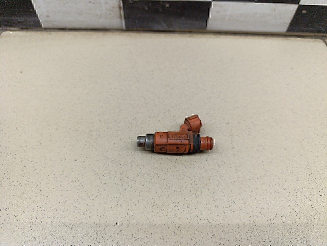 Форсунка инжекторная электрическая MITSUBISHI Carisma (DA) 1999-2003