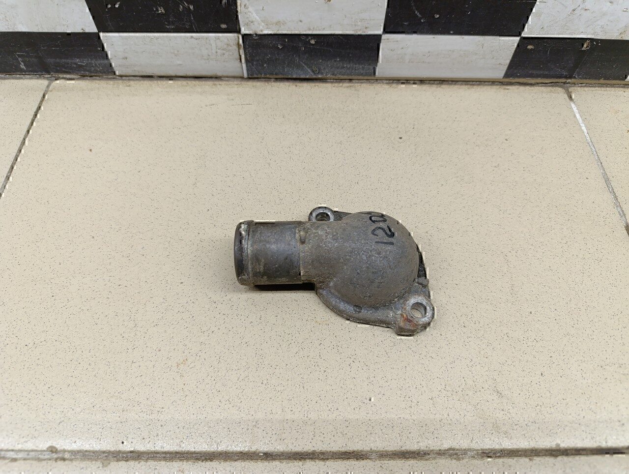 Крышка термостата MITSUBISHI Carisma (DA) 1999-2003