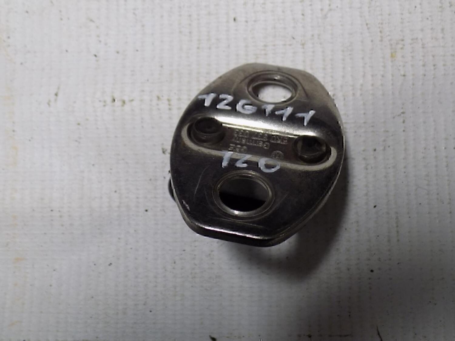 Ответная часть замка двери SKODA Passat [B6] 2005-2010