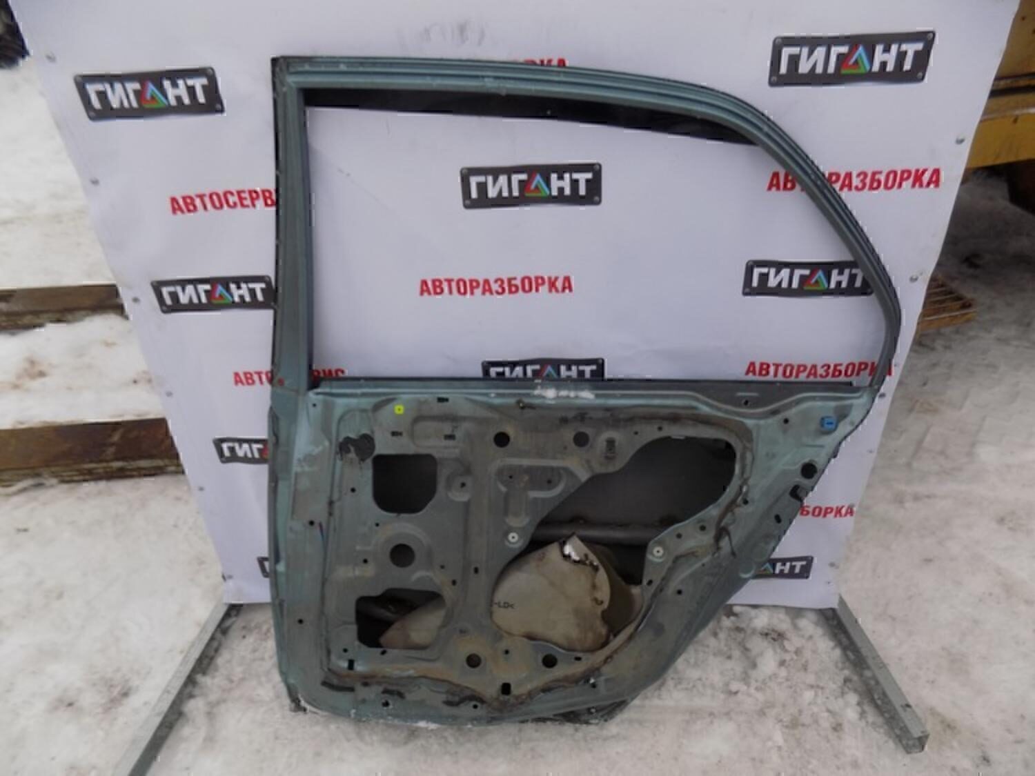 Дверь задняя правая MITSUBISHI Lancer (CS/Classic) 2003-2006