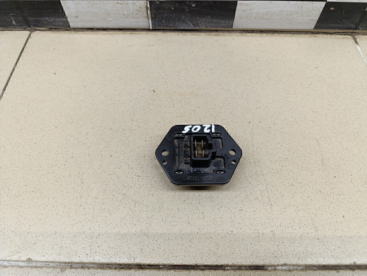 Резистор отопителя MITSUBISHI Lancer (CS/Classic) 2003-2006