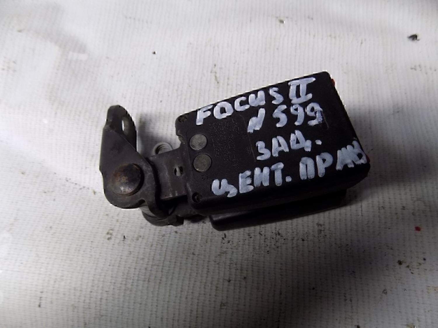 Ответная часть ремня безопасности FORD Focus II 2005-2008