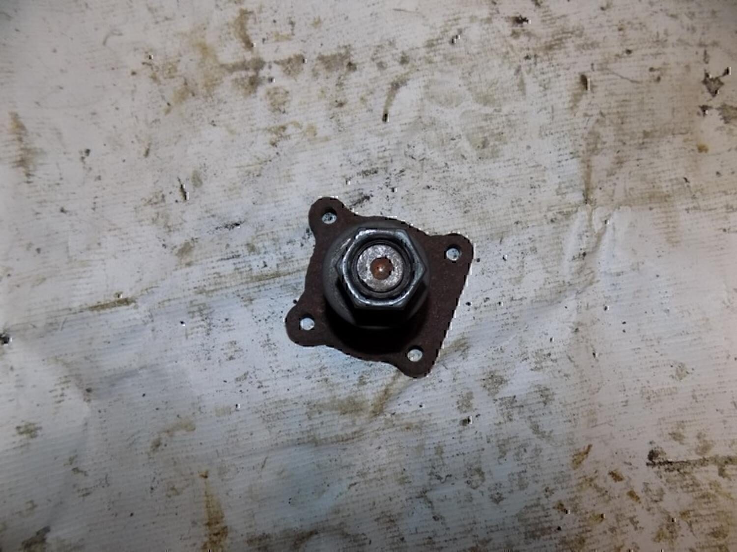 Цапфа (п.з.к.) FORD Focus I 1998-2004