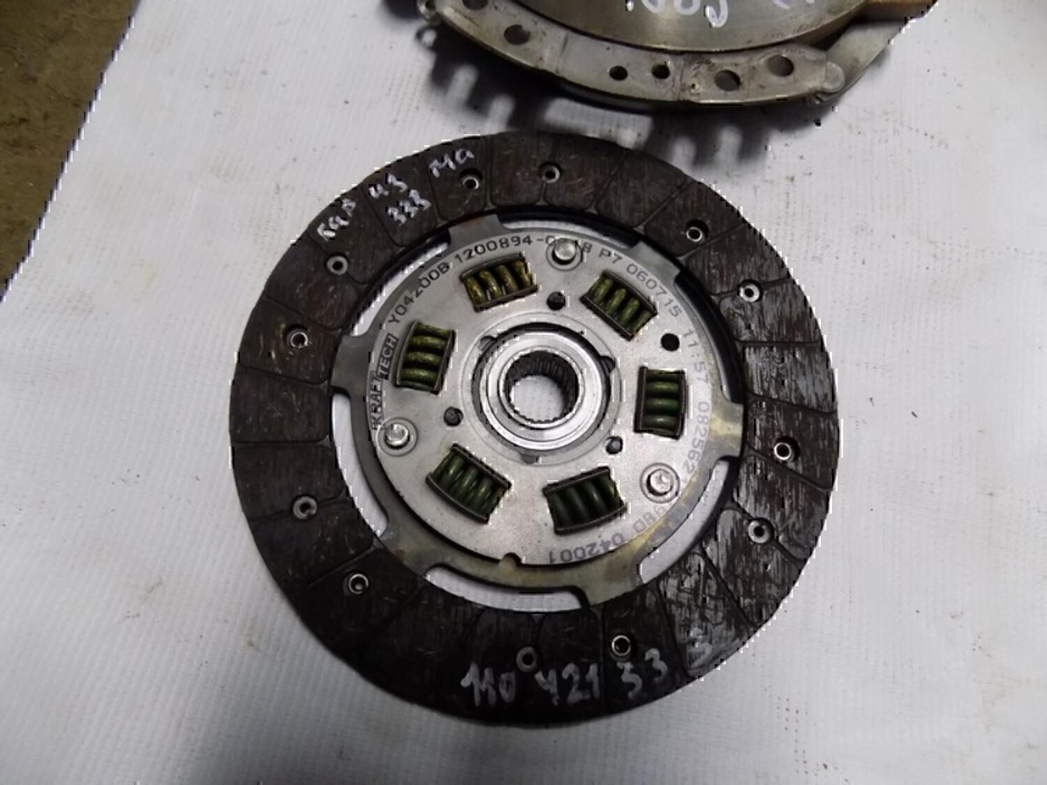 Диск сцепления MITSUBISHI Carisma (DA) 1995-1999