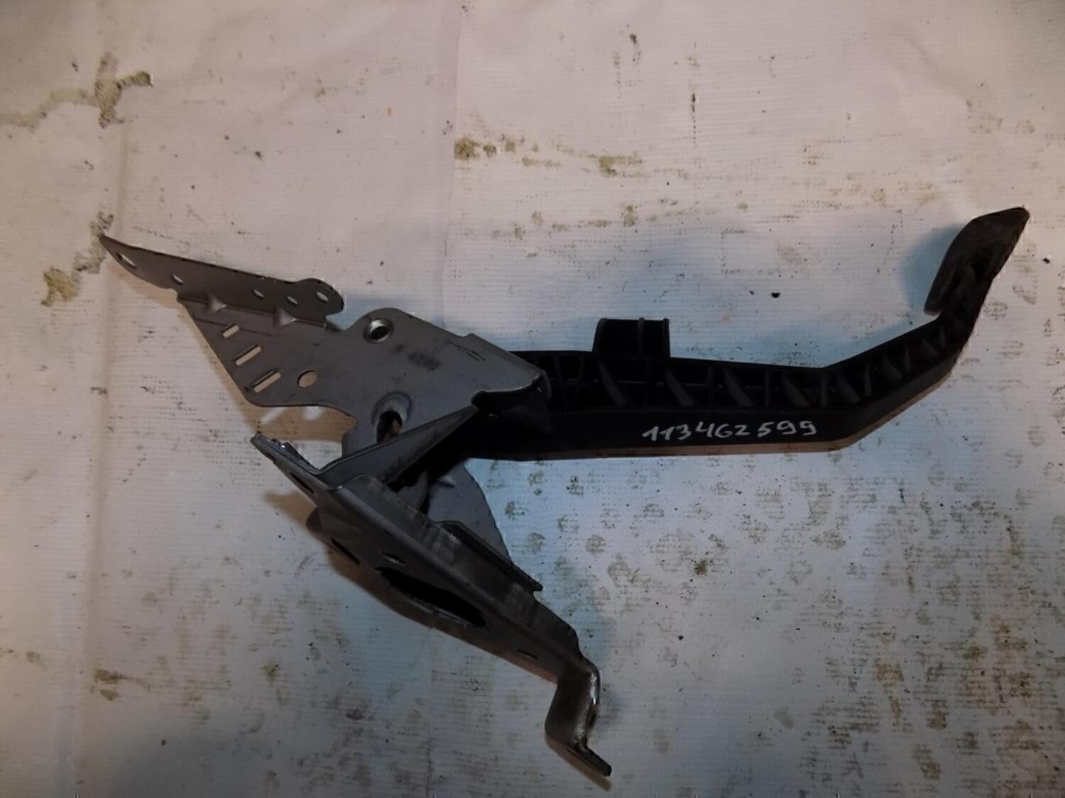 Педаль сцепления FORD Focus II 2005-2008