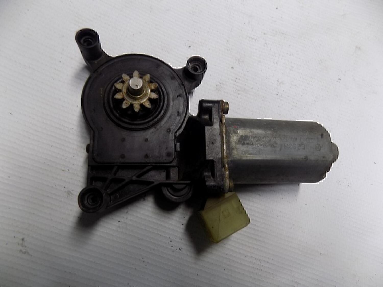 Моторчик стеклоподъемника MERCEDES-BENZ W210 E-Klasse 1995-2000