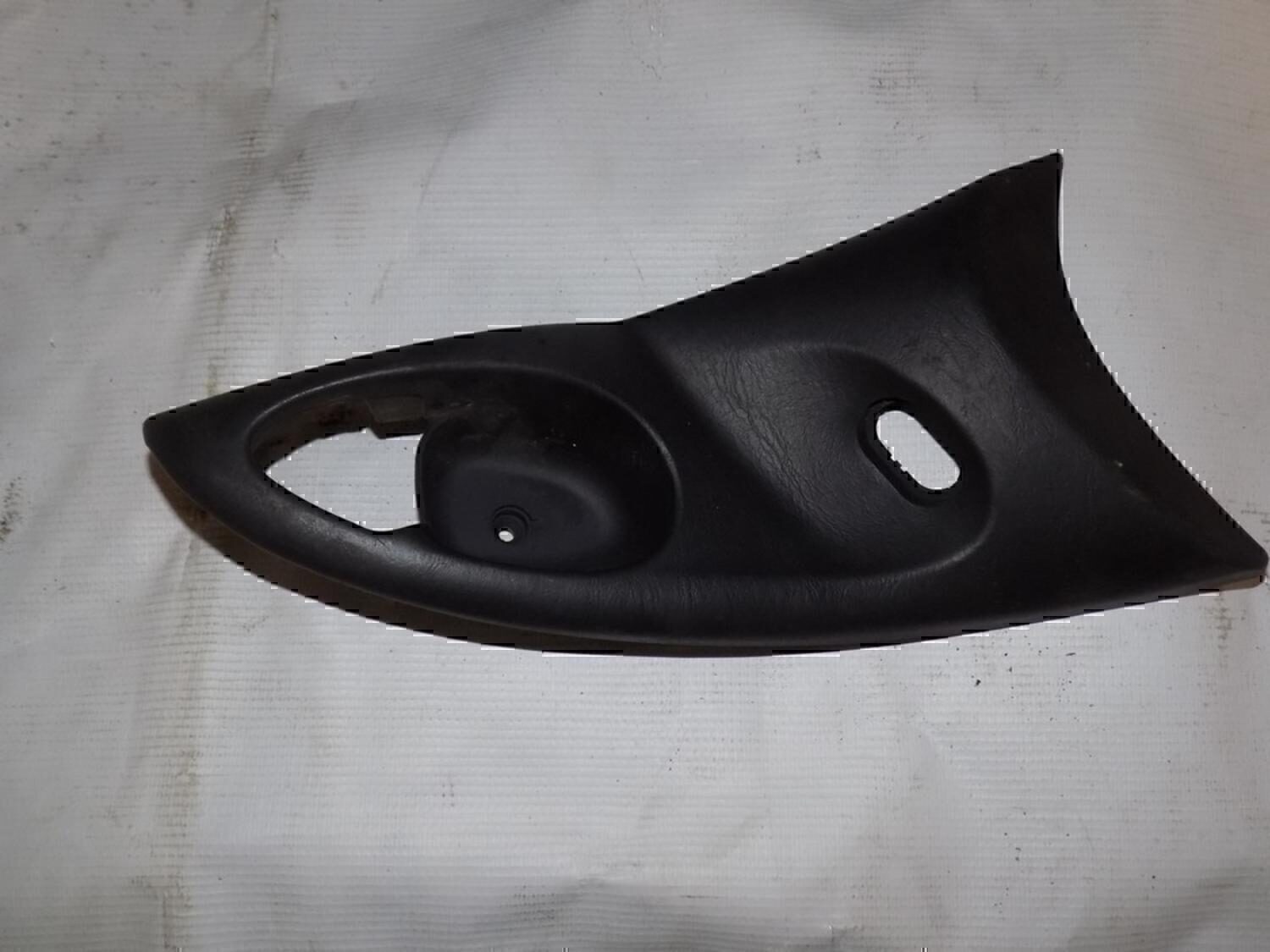 Накладка ручки внутренней FORD Focus I 1998-2004