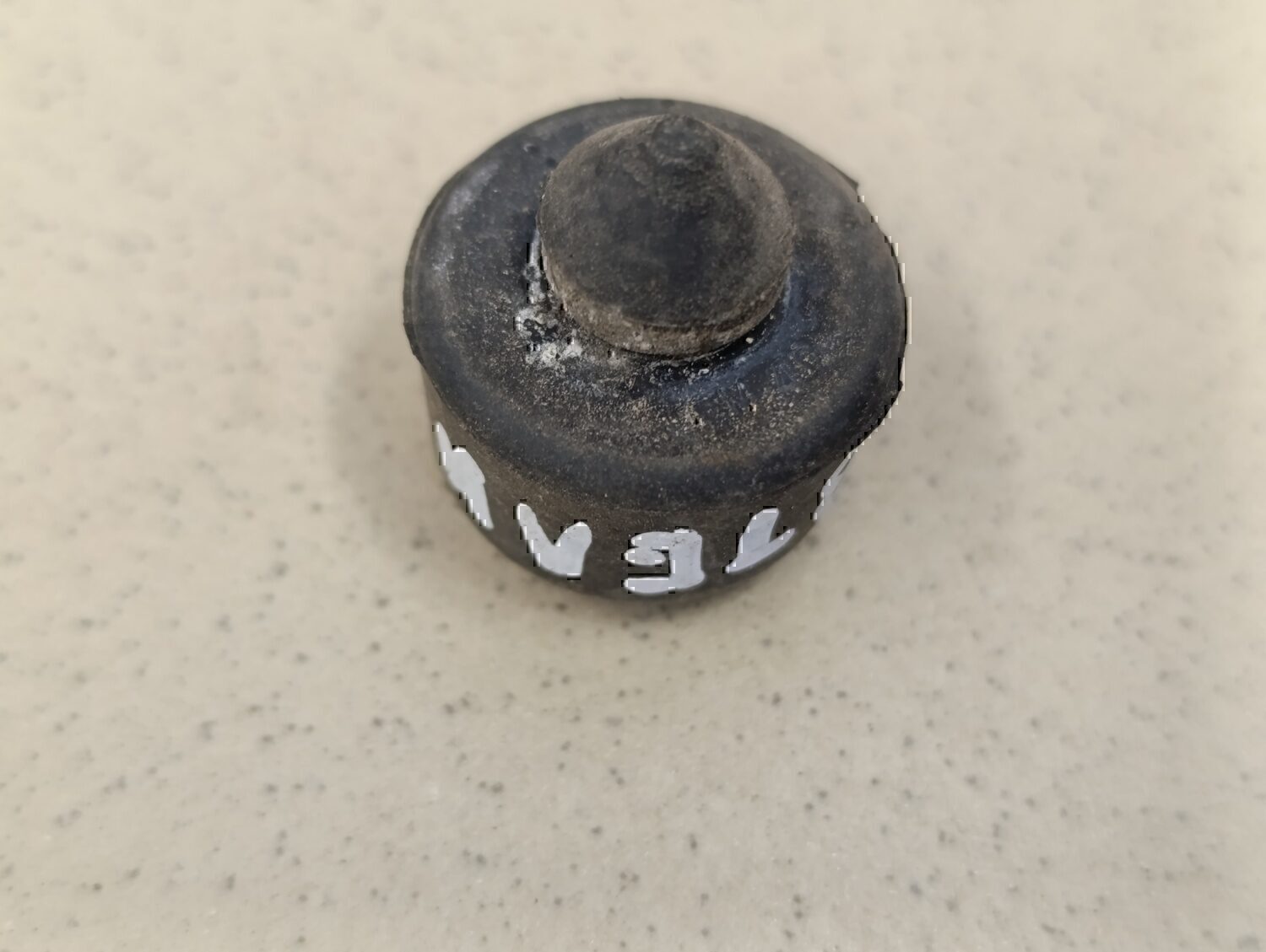 Отбойник капота Chevrolet Aveo (T200) 2003-2008