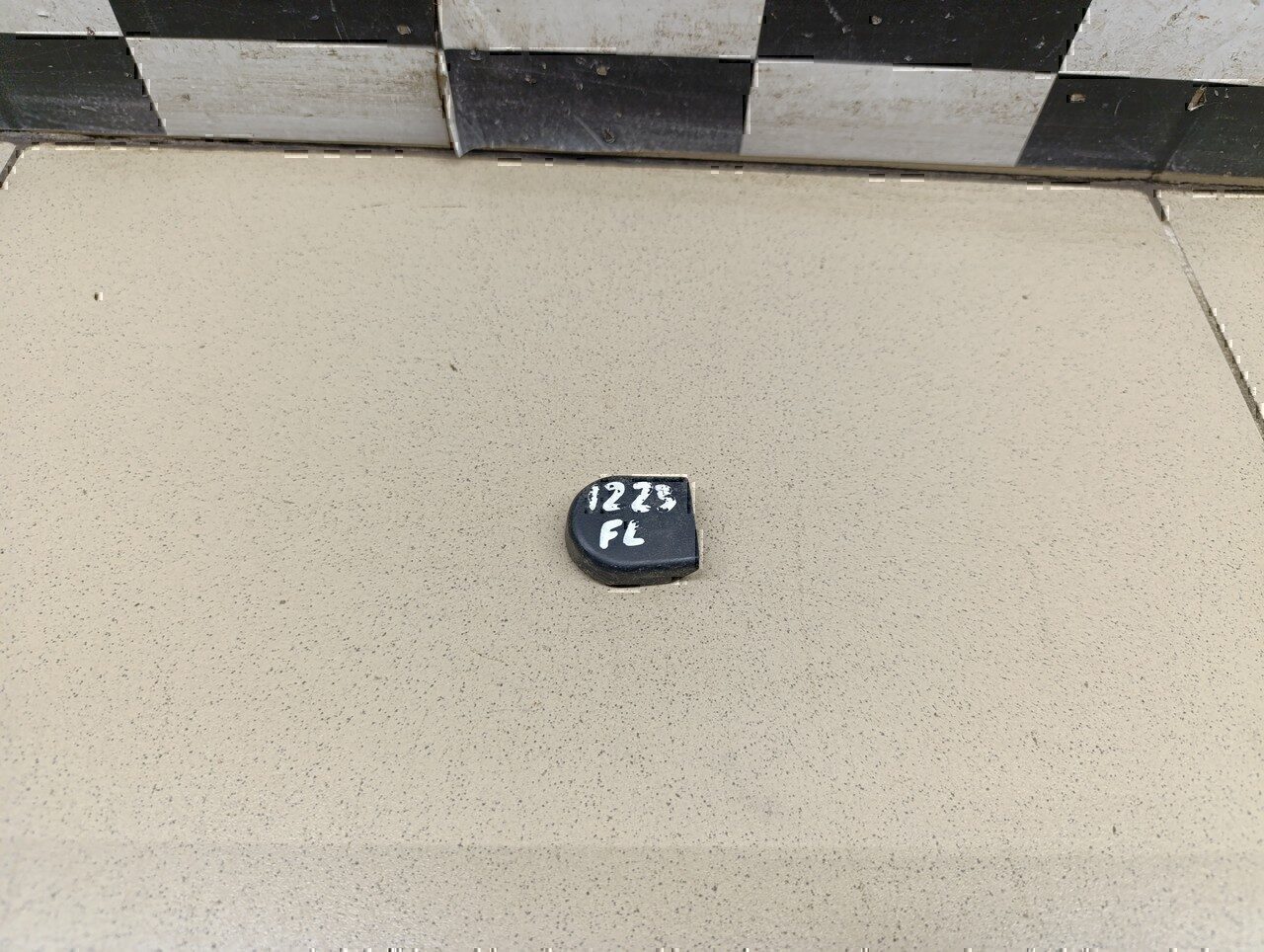 Крышка поводка стеклоочистителя Chevrolet Aveo (T250) 2005-2011