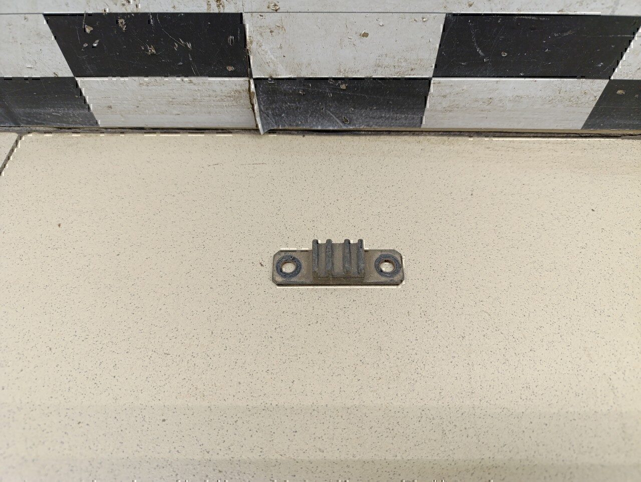 Отбойник двери MITSUBISHI ASX 2010-2016