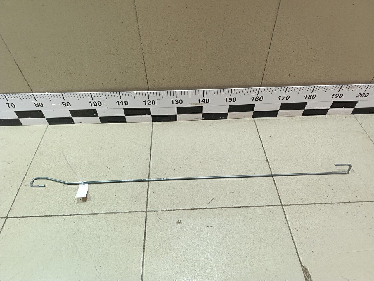 Торсион багажника MITSUBISHI Lancer (CS/Classic) 2003-2006