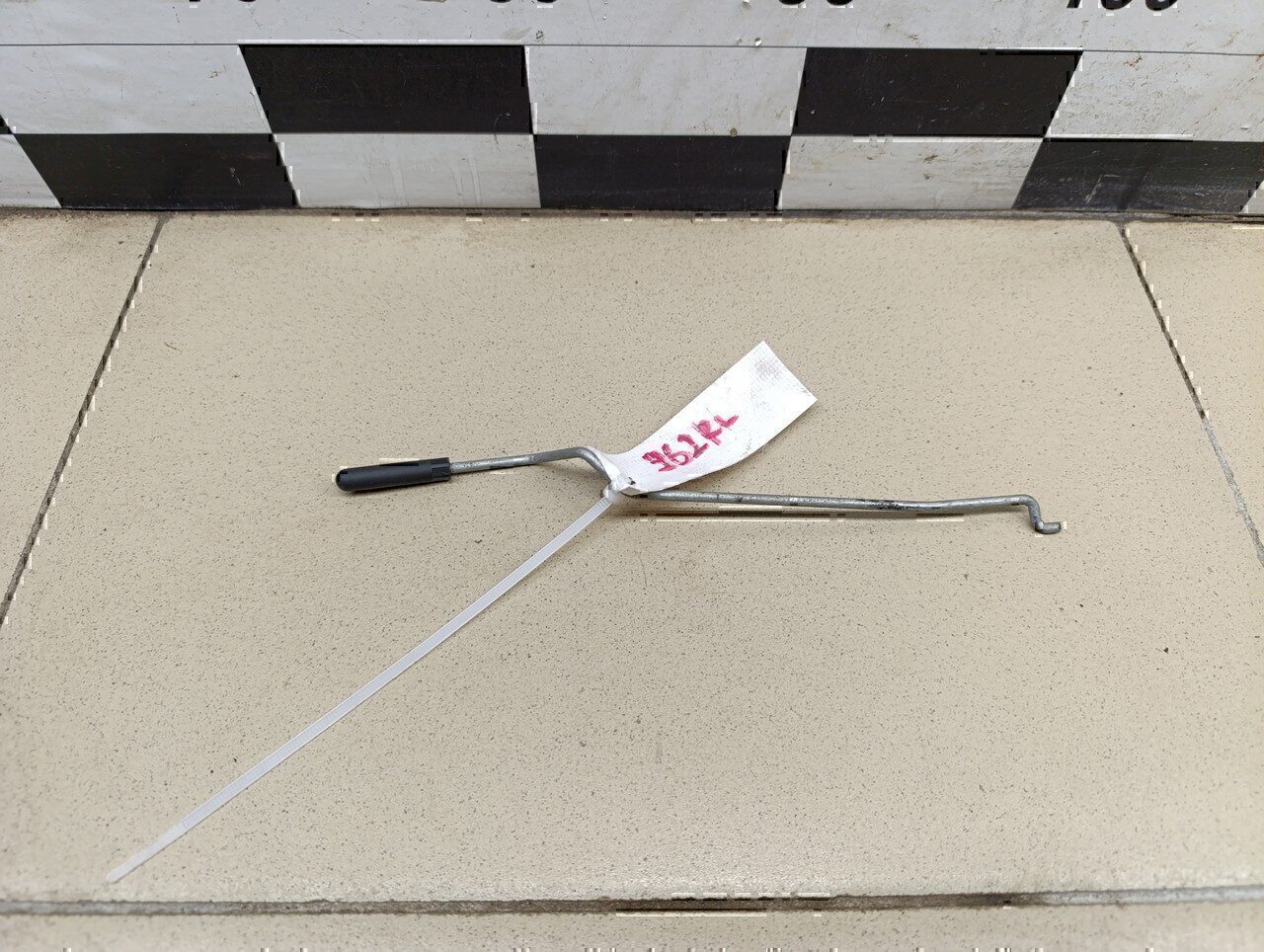 Тяга замка Chevrolet Cruze 2009-2016