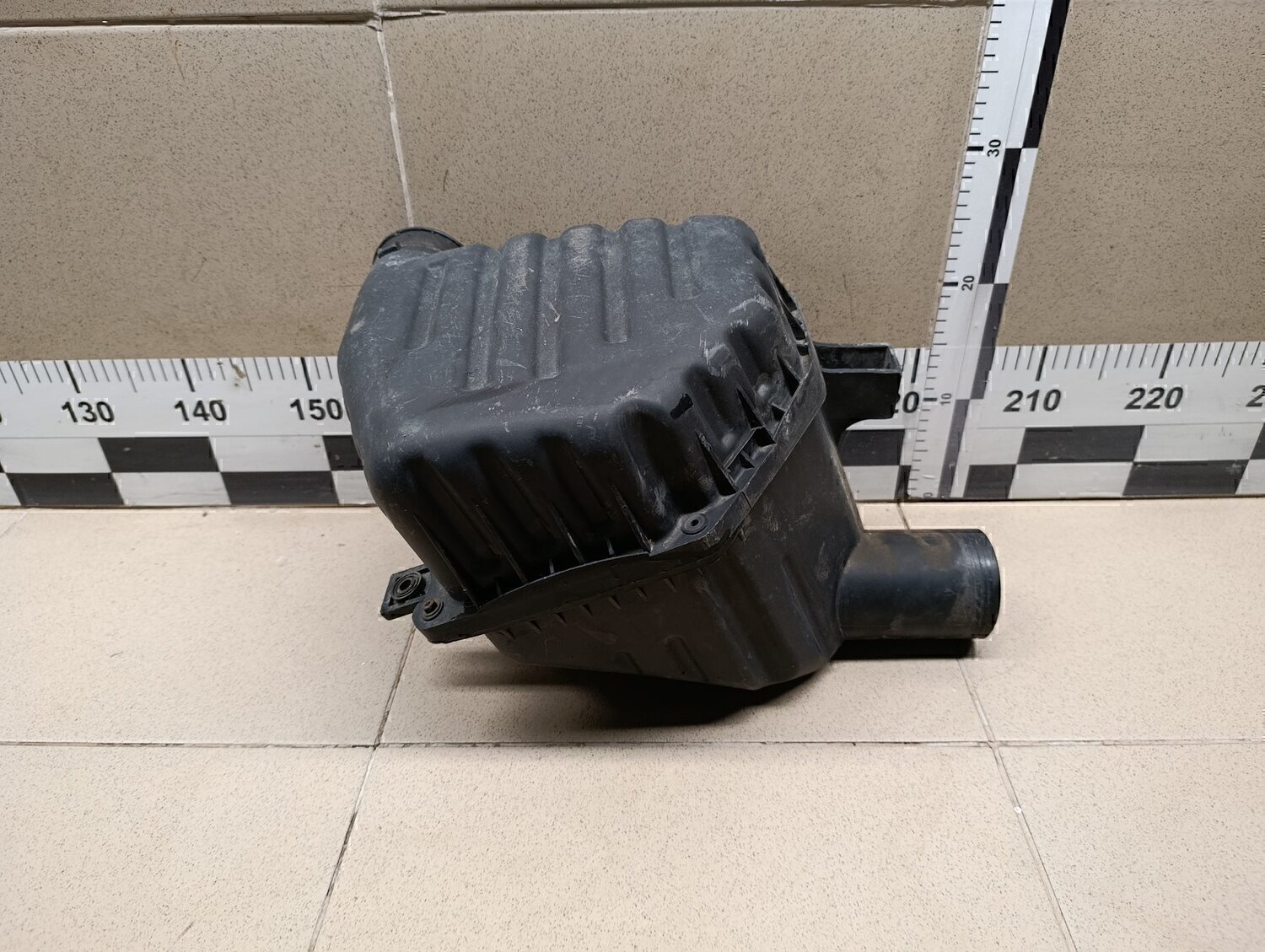 Корпус воздушного фильтра Chevrolet Captiva (C100) 2006-2010