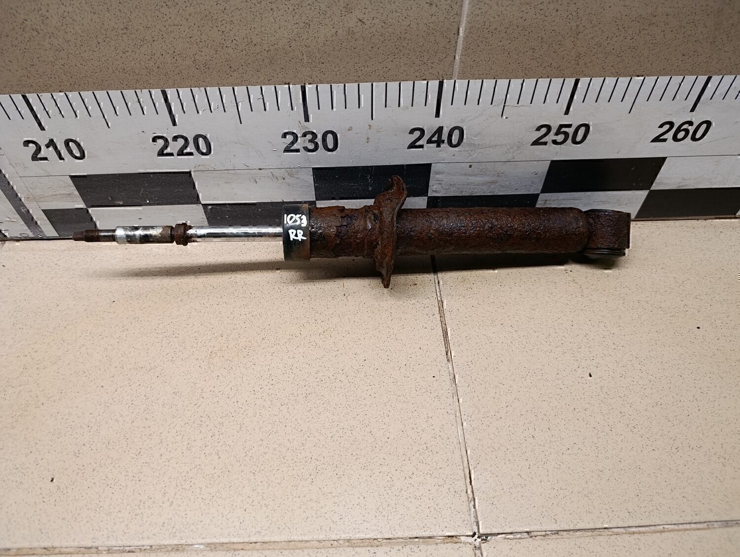 Амортизатор задний NISSAN Almera N16 2000-2006