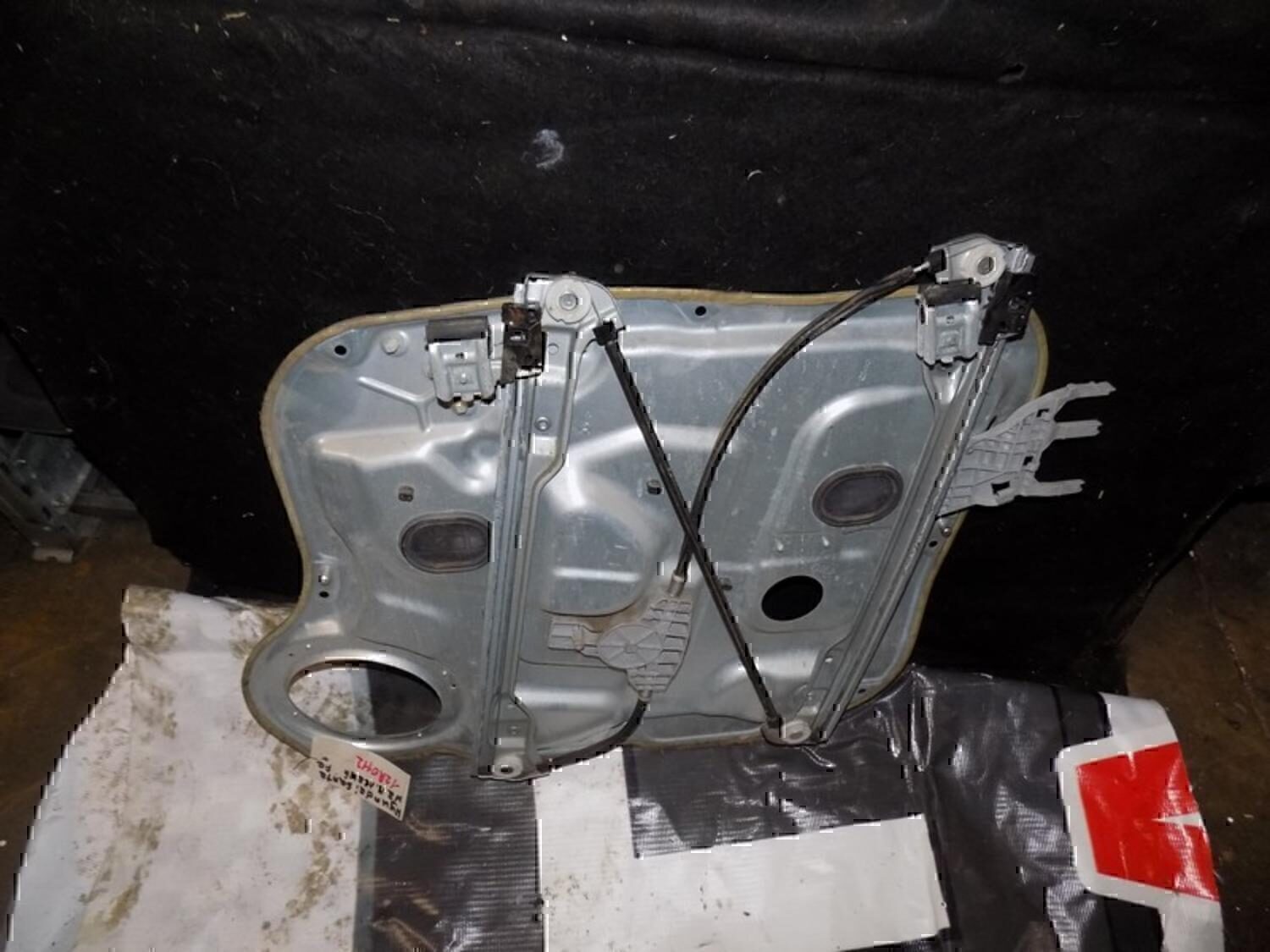 Стеклоподъемник электр. передний левый HYUNDAI Santa Fe (CM) 2006-2012