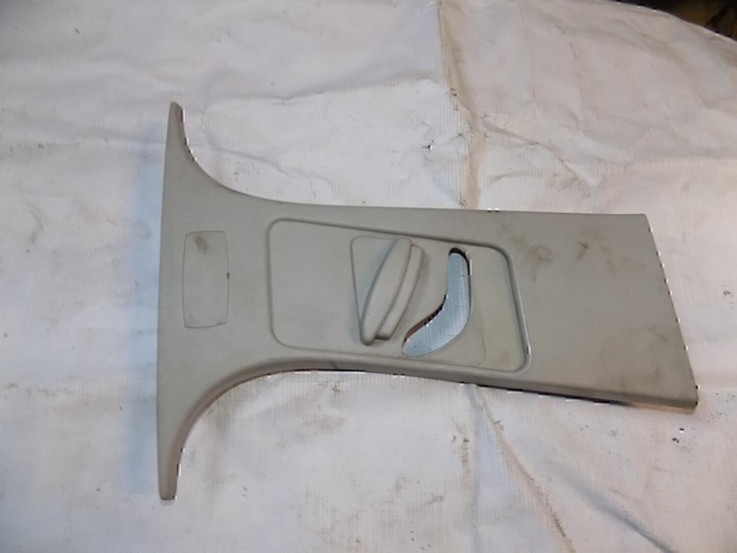 Обшивка стойки FORD Focus II 2005-2008