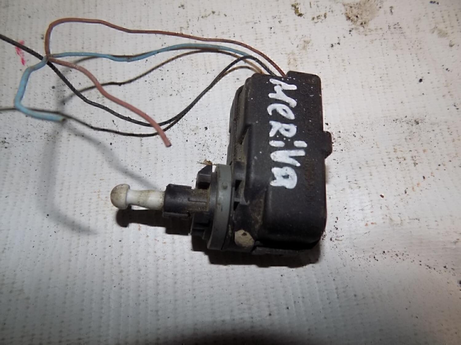 Моторчик корректора фары OPEL Corsa D 2006-2015