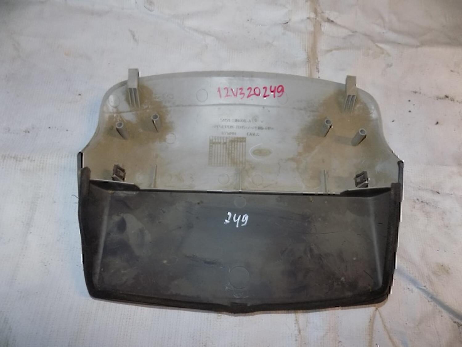 Накладка декоративная FORD Focus II 2005-2008
