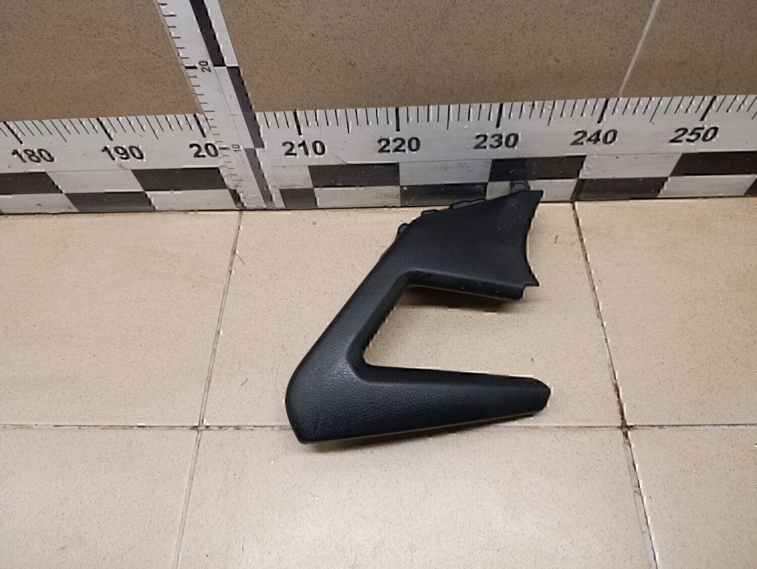 Накладка (кузов внутри) NISSAN X-Trail (T32) 2014>