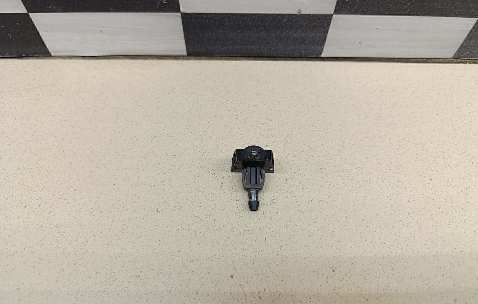 Форсунка омывателя лобового стекла NISSAN X-Trail (T32) 2014>