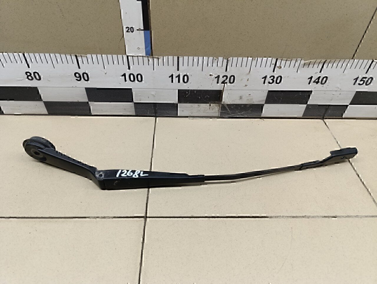 Поводок стеклоочистителя передний левый FORD Focus III 2011>