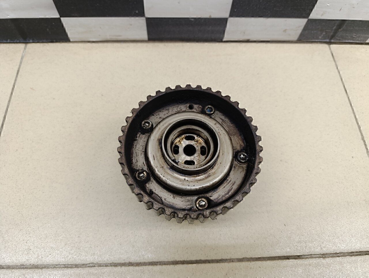 Механизм изменения фаз ГРМ FORD Focus II 2005-2008