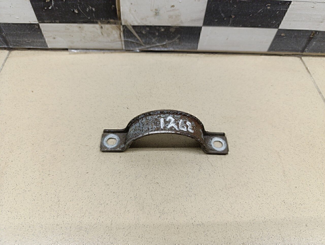 Кронштейн промежуточного вала FORD Focus II 2005-2008