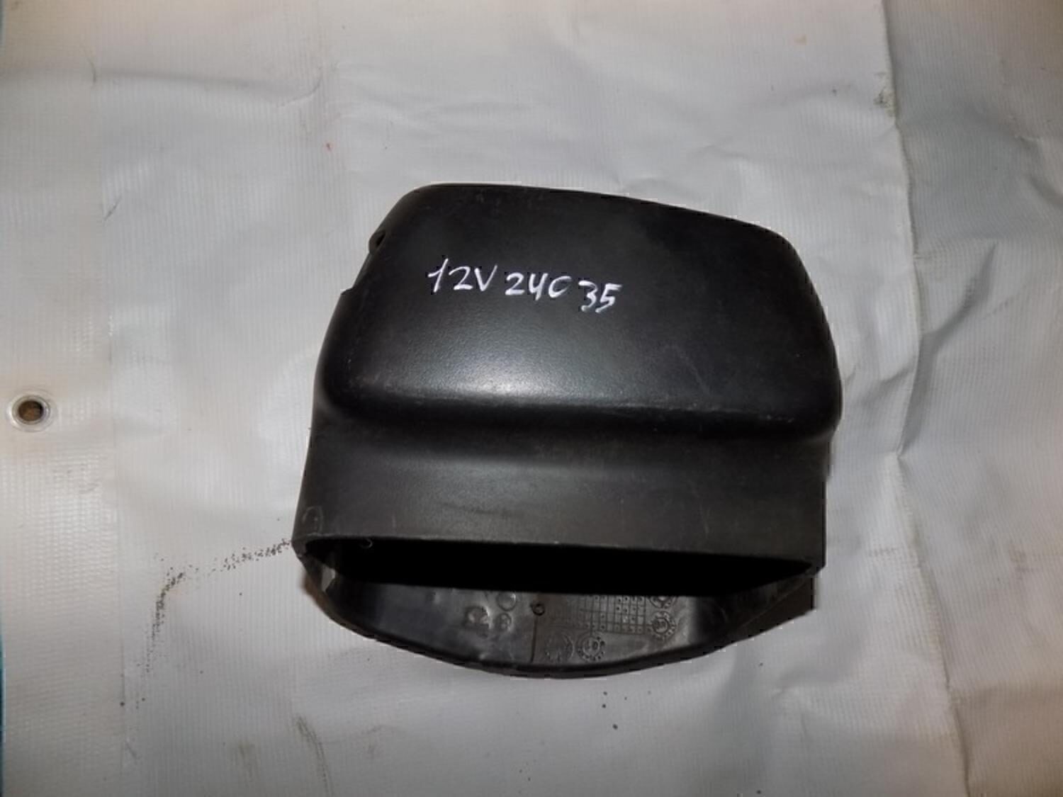 Кожух рулевой колонки Chevrolet Lanos 2004-2010