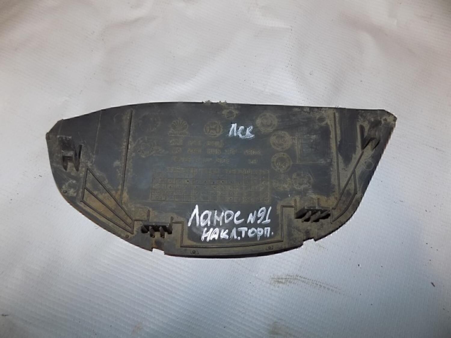 Накладка (кузов внутри) Chevrolet Lanos 2004-2010