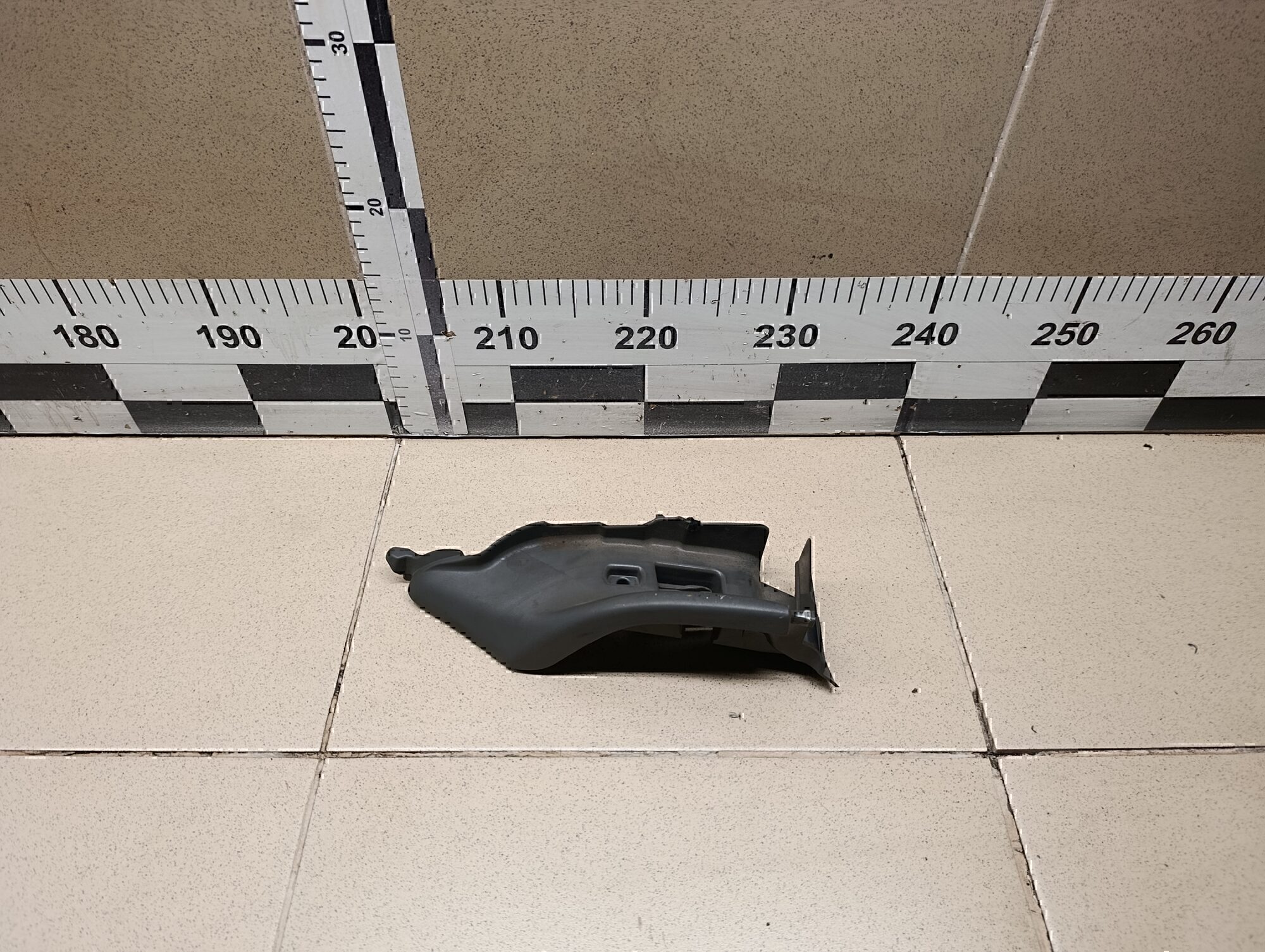 Направляющая ремня безопасности Audi A5/S5 [8T] Coupe/Sportback 2008-2016