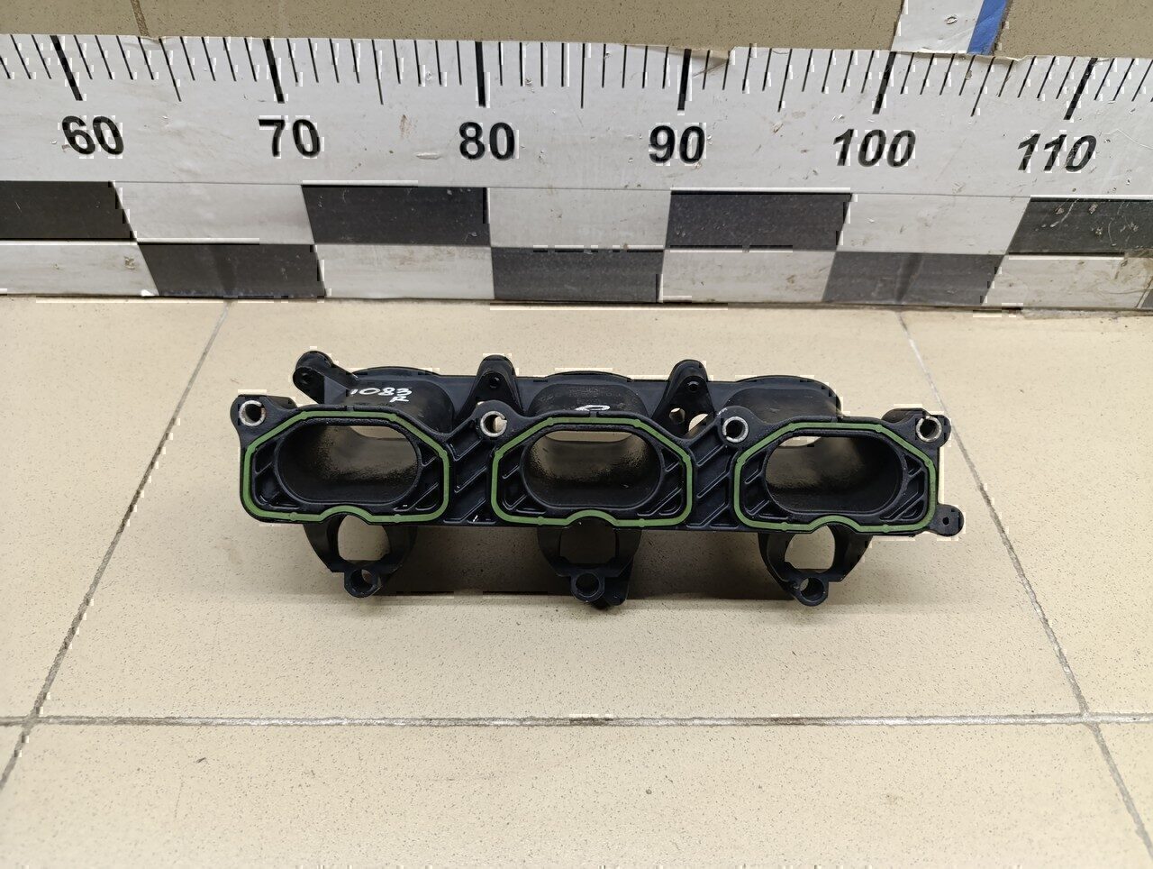 Коллектор впускной Audi A6 [C6,4F] 2005-2011