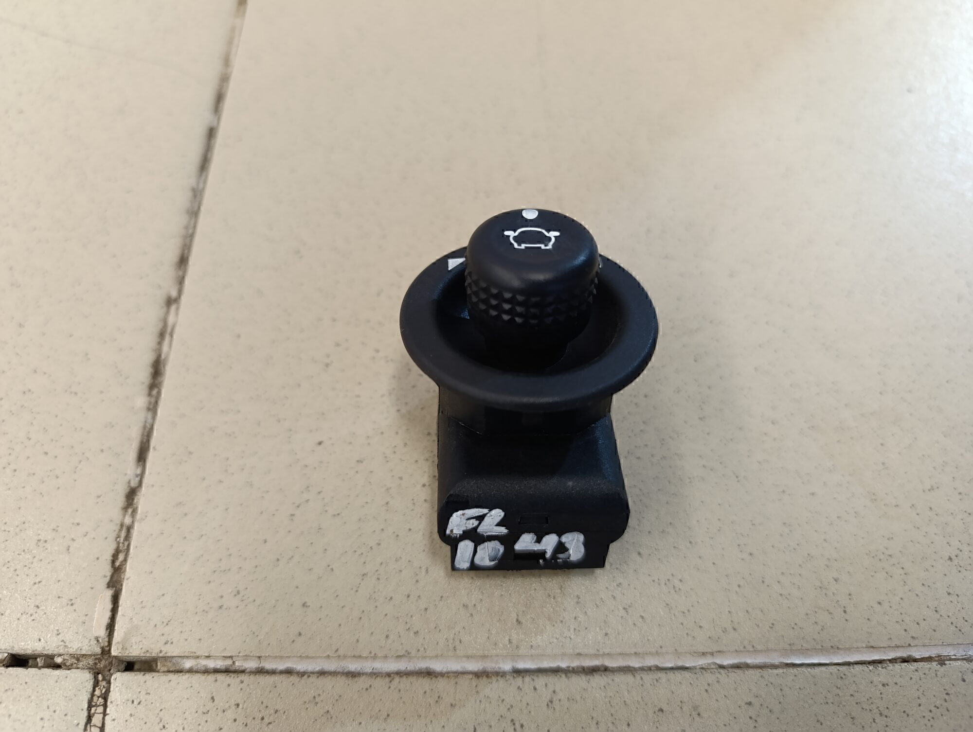 Переключатель регулировки зеркала FORD Fiesta 1995-2000