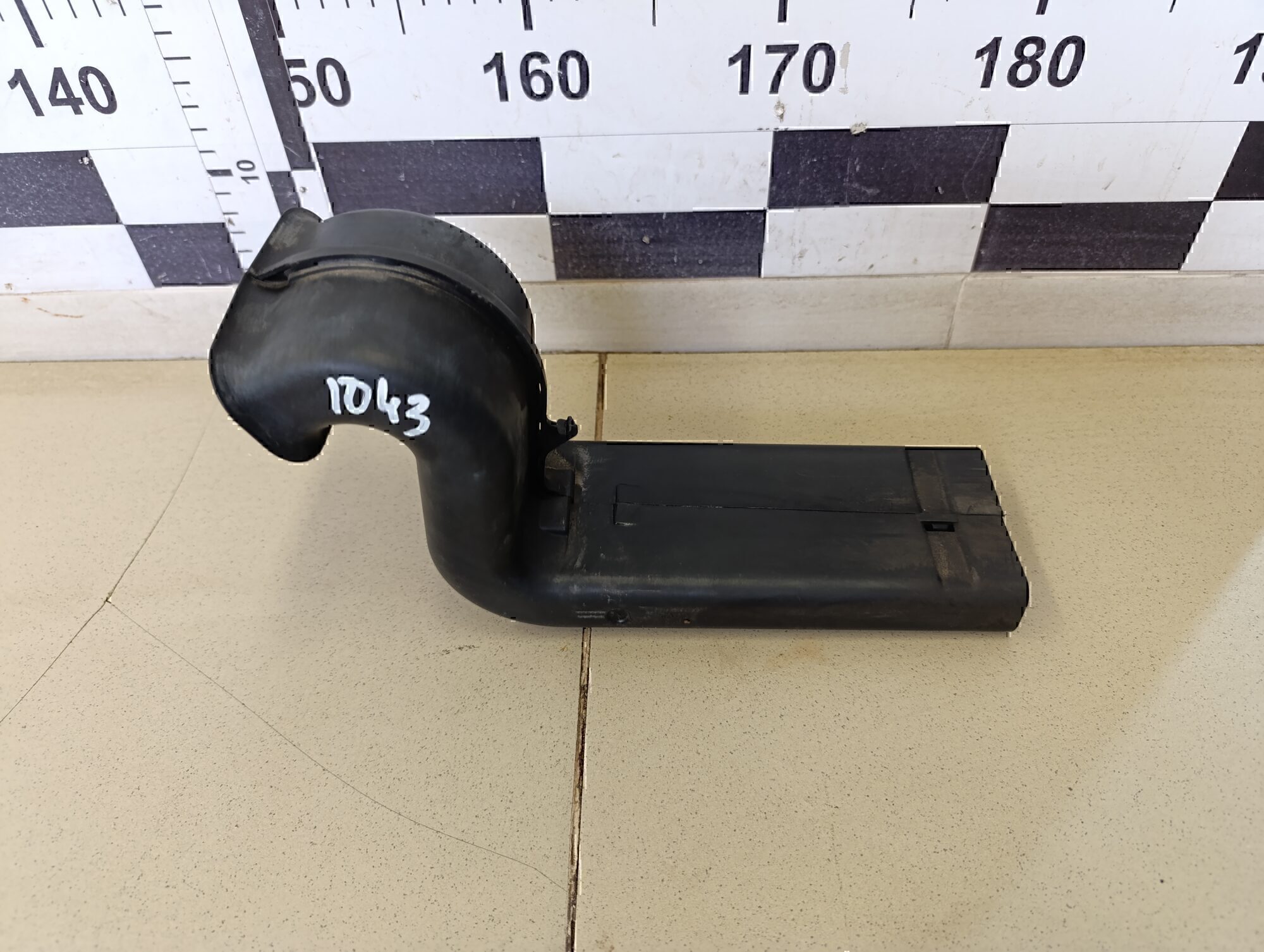 Воздухозаборник (внутри) FORD Focus I 1998-2004