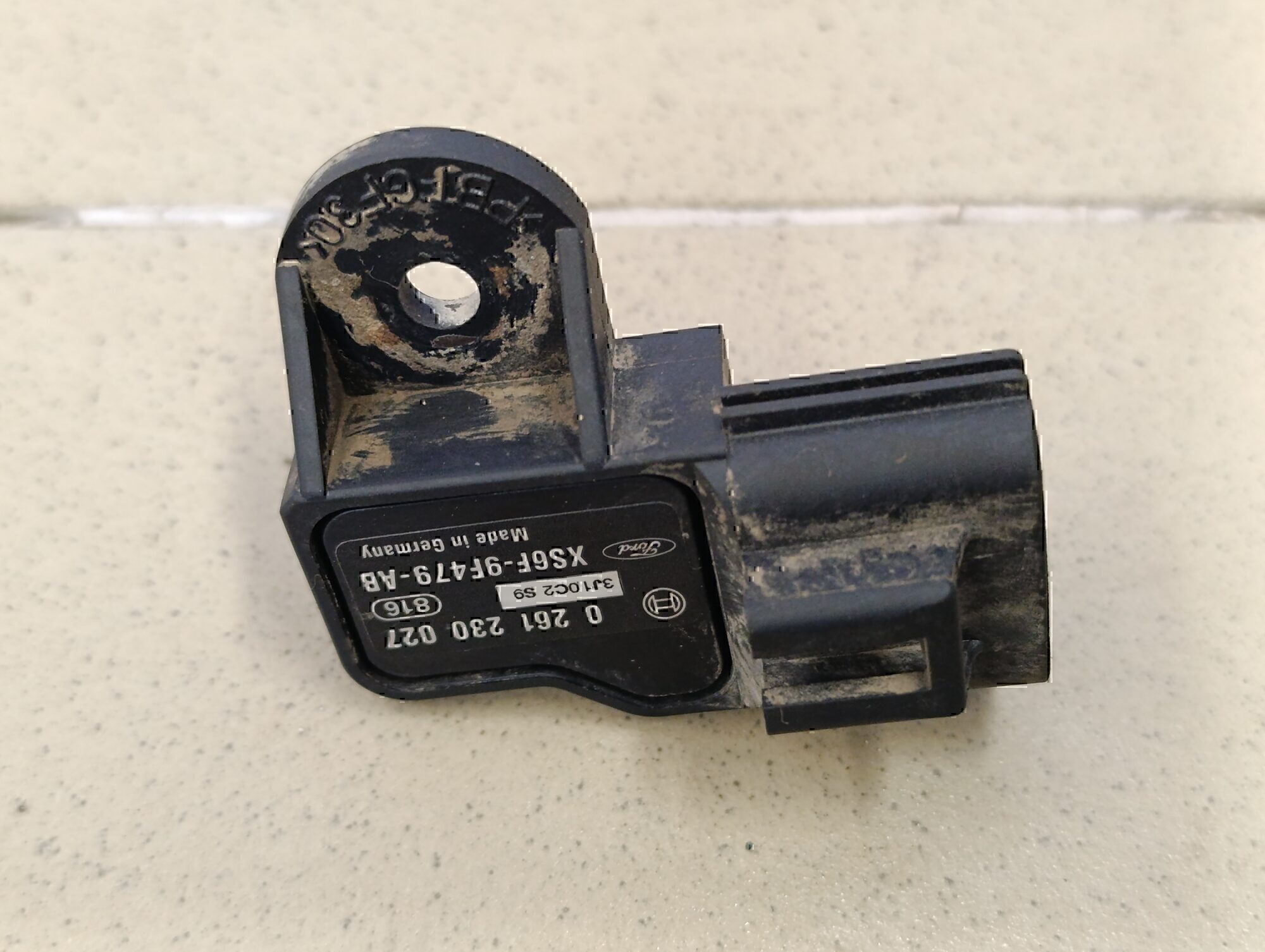 Датчик абсолютного давления FORD Fiesta 1995-2000