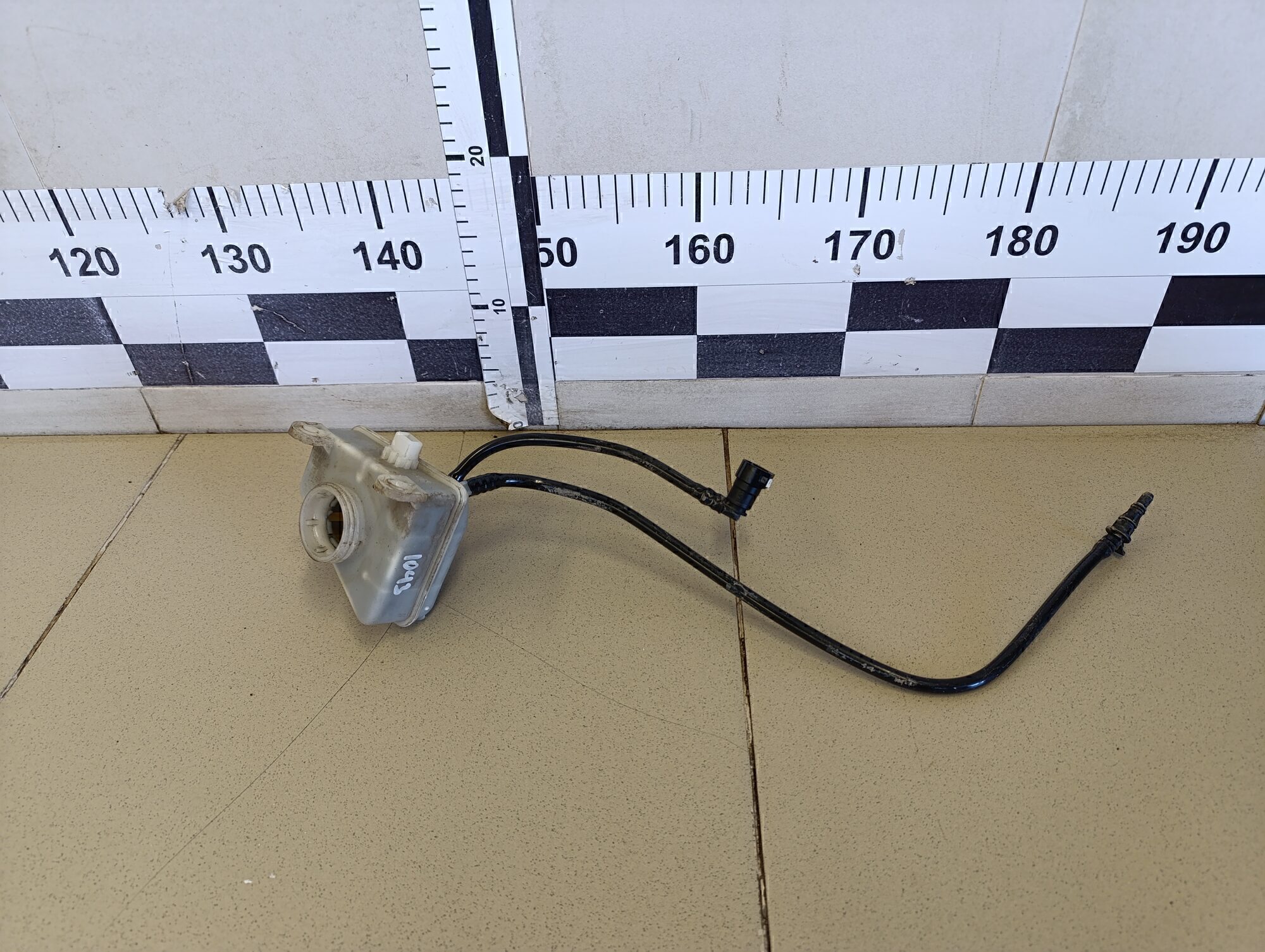 Бачок главного тормозного цилиндра FORD Focus I 1998-2004