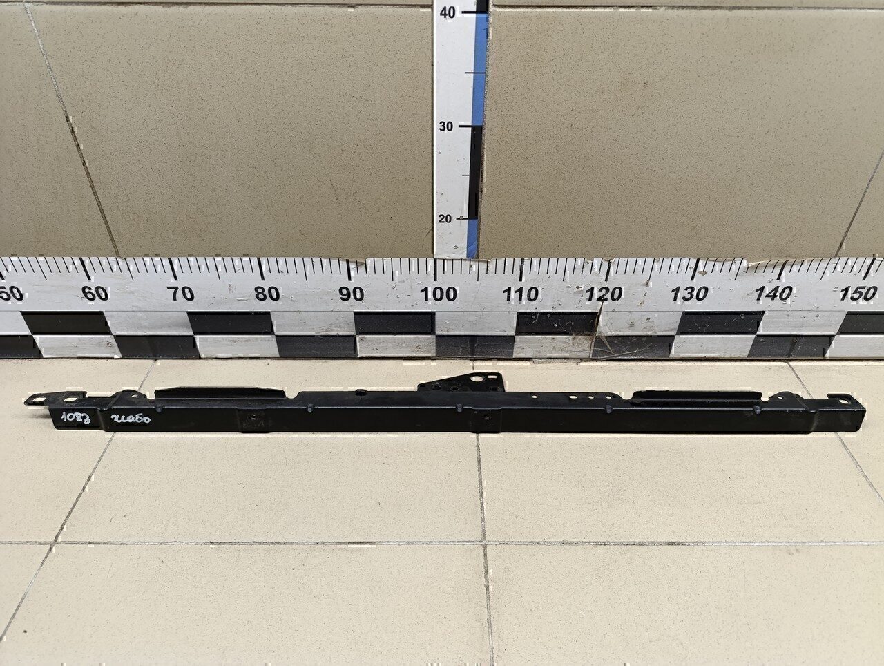 Кронштейн (сопут. товар) Audi A4 [B8] 2007-2015