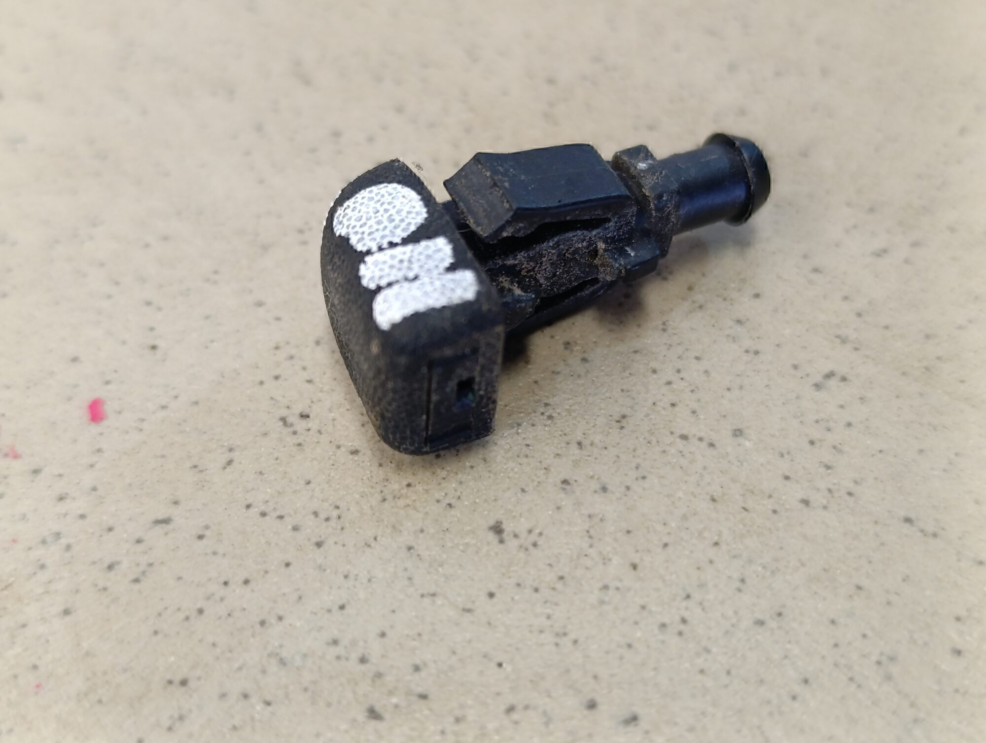 Форсунка омывателя лобового стекла Chevrolet Cobalt 2011-2015