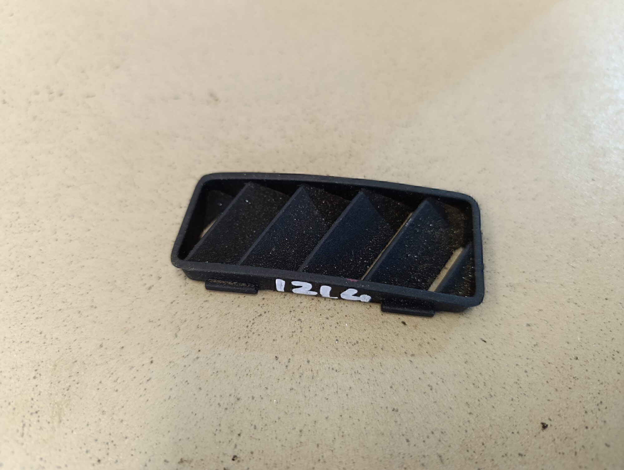 Дефлектор воздушный SKODA Octavia (A4 1U-) 2000-2011