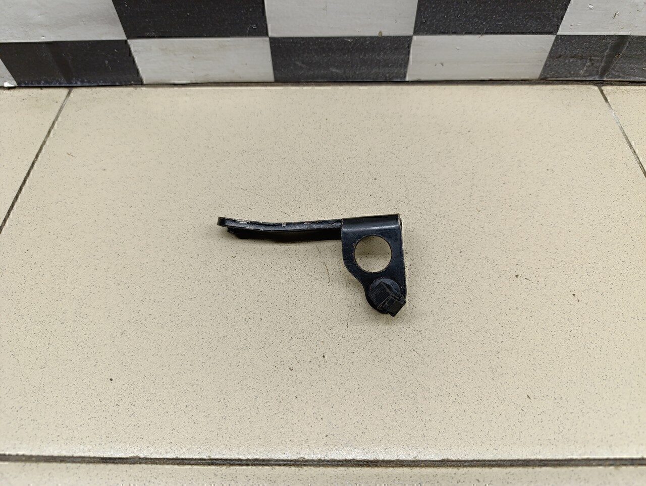 Кронштейн (сопут. товар) Audi A5/S5 [8T] Coupe/Sportback 2008-2016