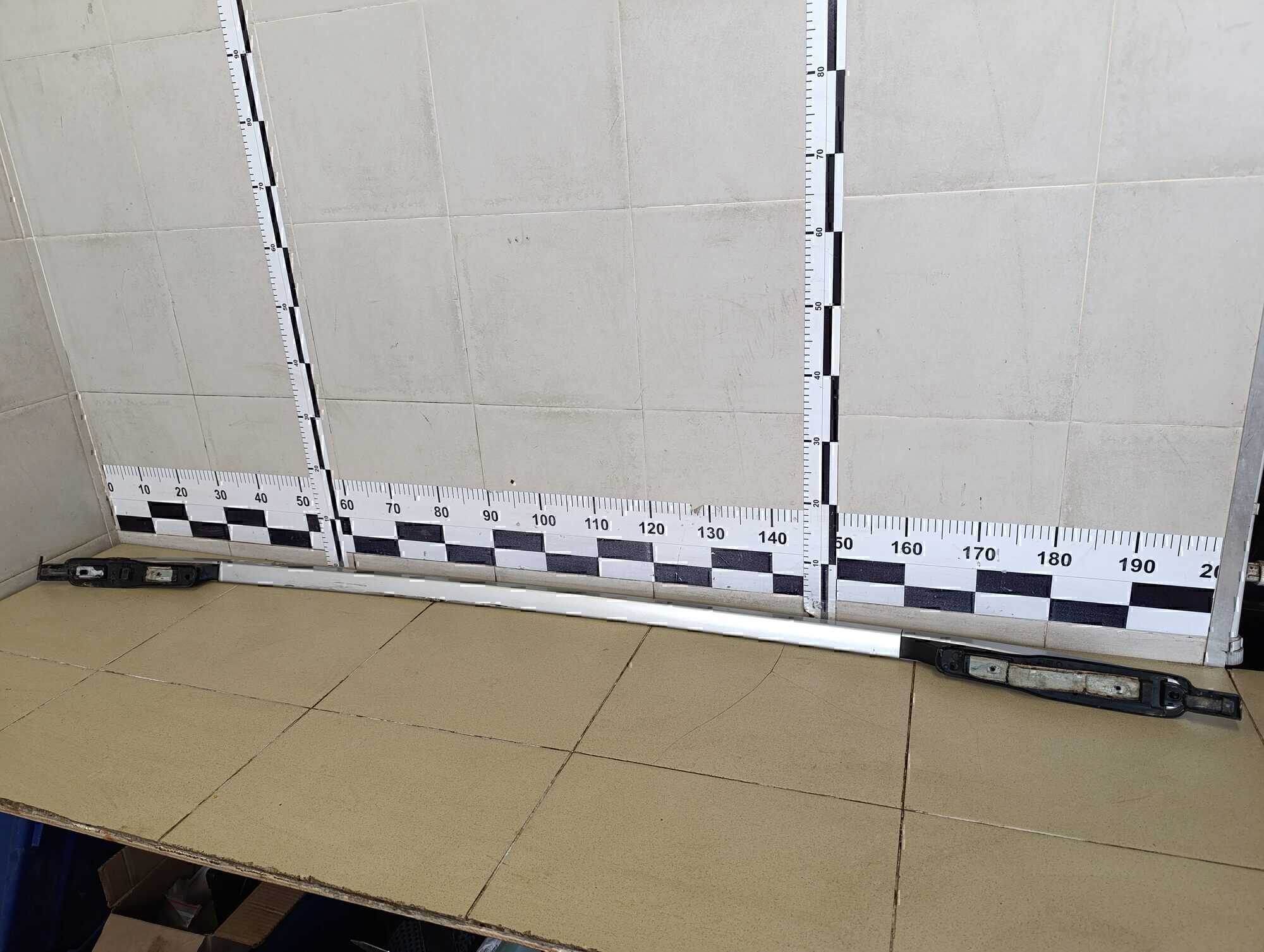 Рейлинг (планка на крышу) FORD Kuga 2012>