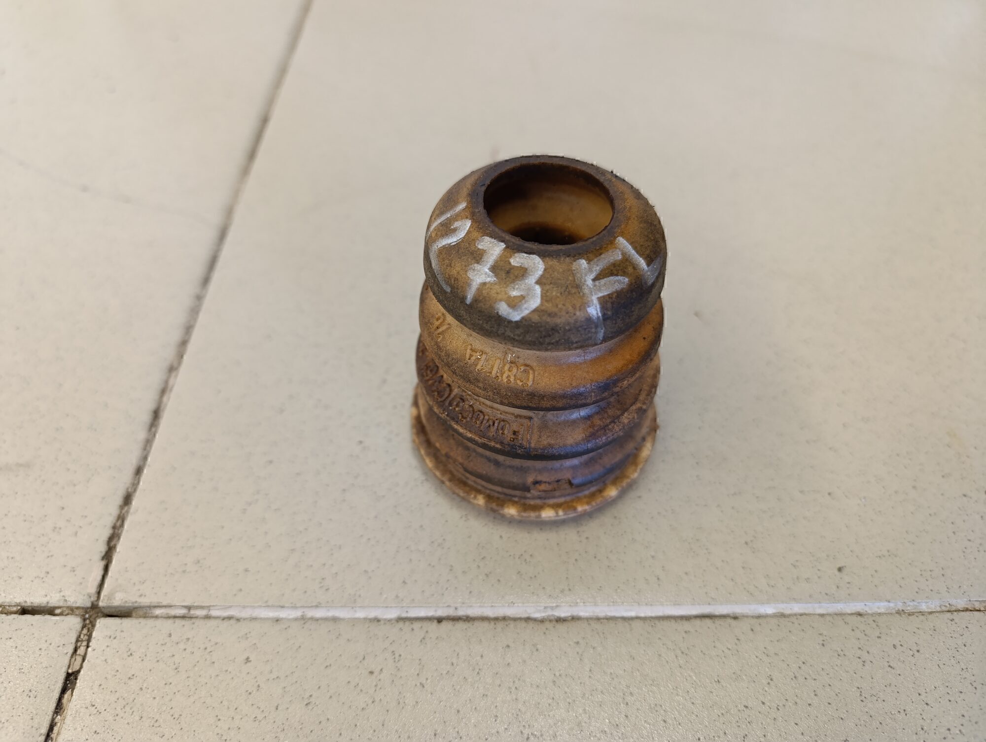 Отбойник переднего амортизатора FORD Focus III 2011>