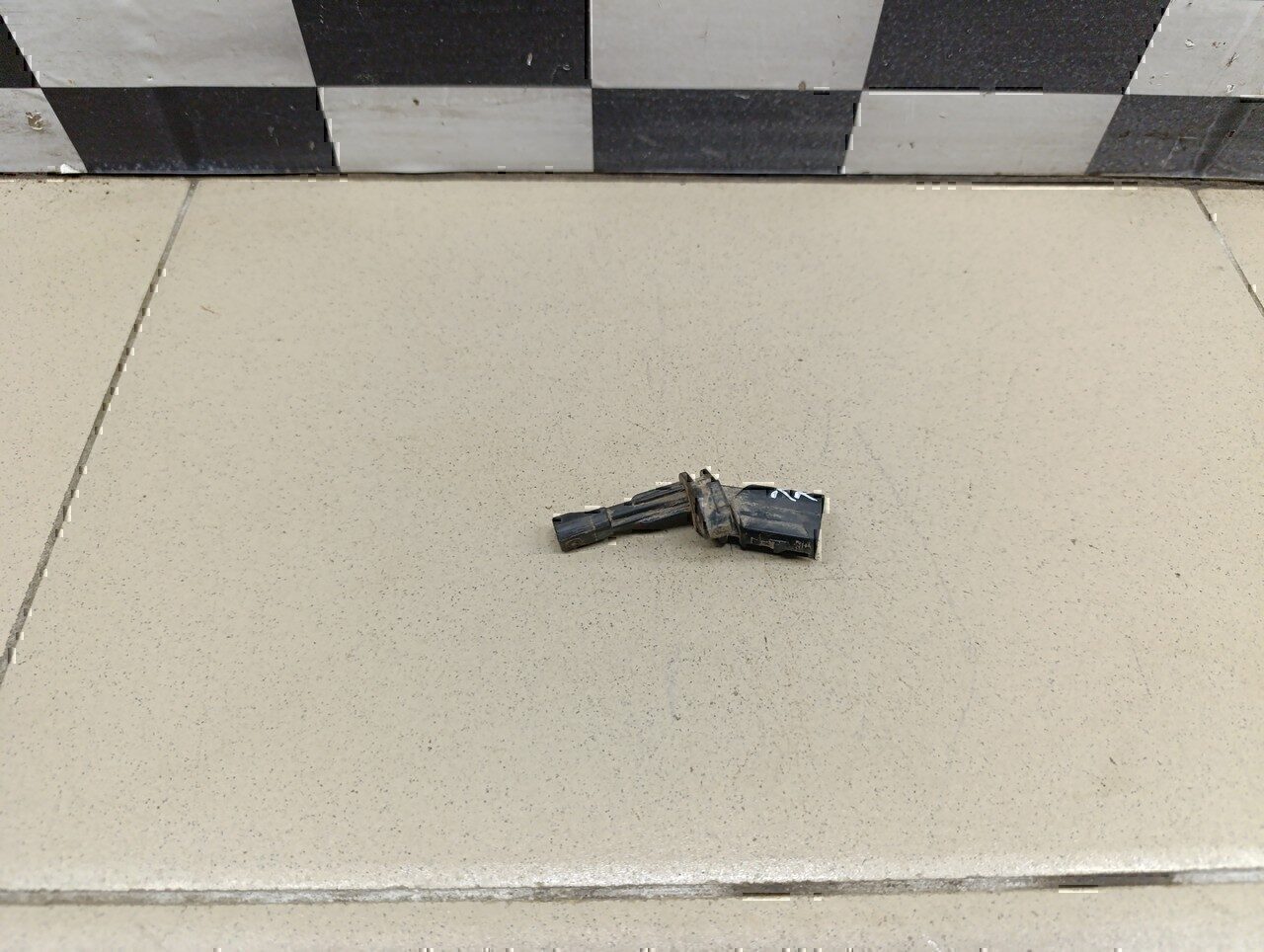 Датчик ABS задний правый Audi Passat [B6] 2005-2010