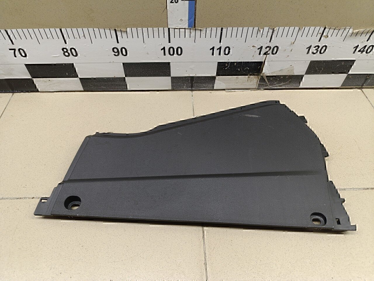 Накладка (кузов внутри) FORD Kuga 2012>