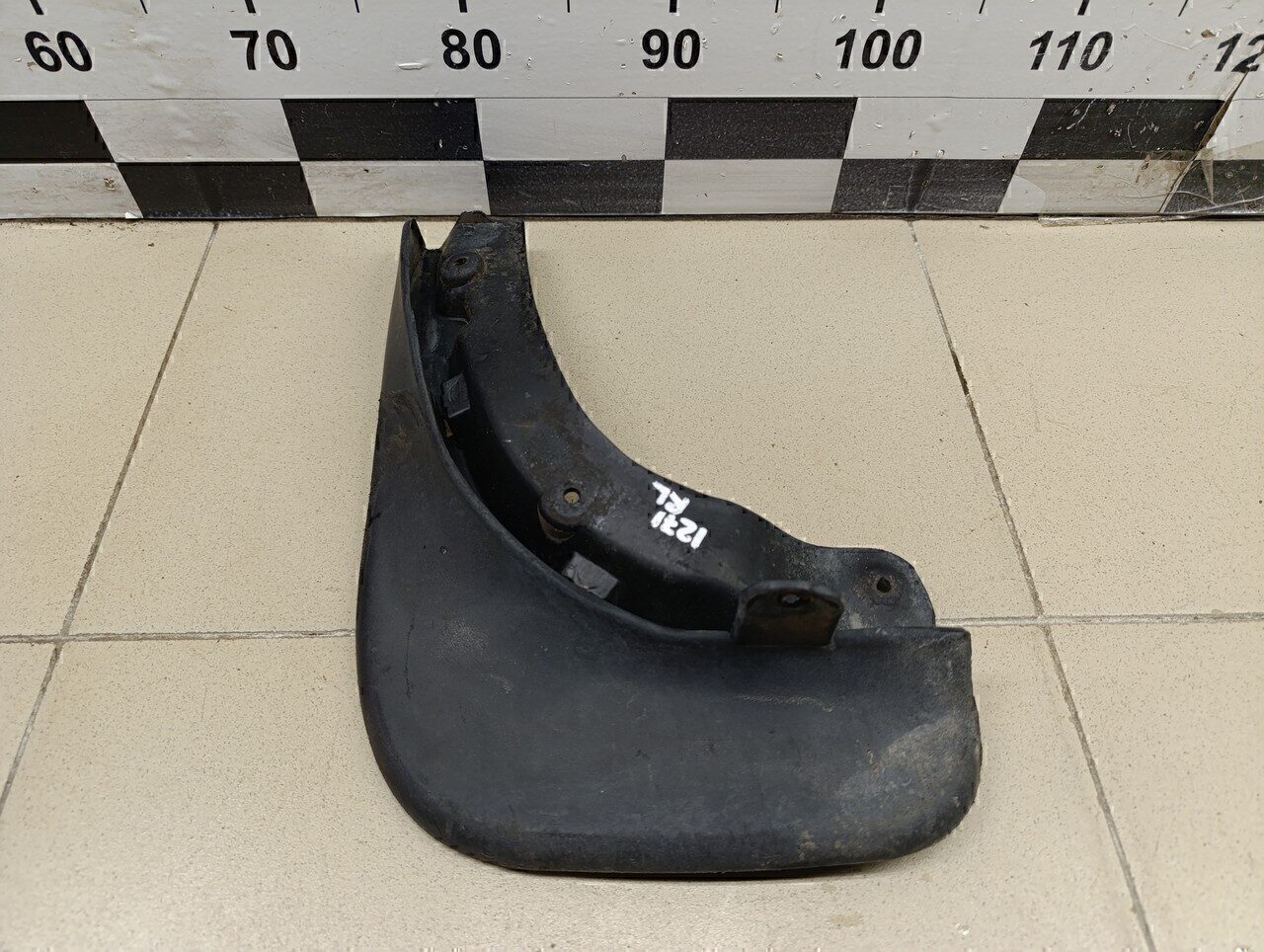 Брызговик задний левый VW Jetta 2006-2011