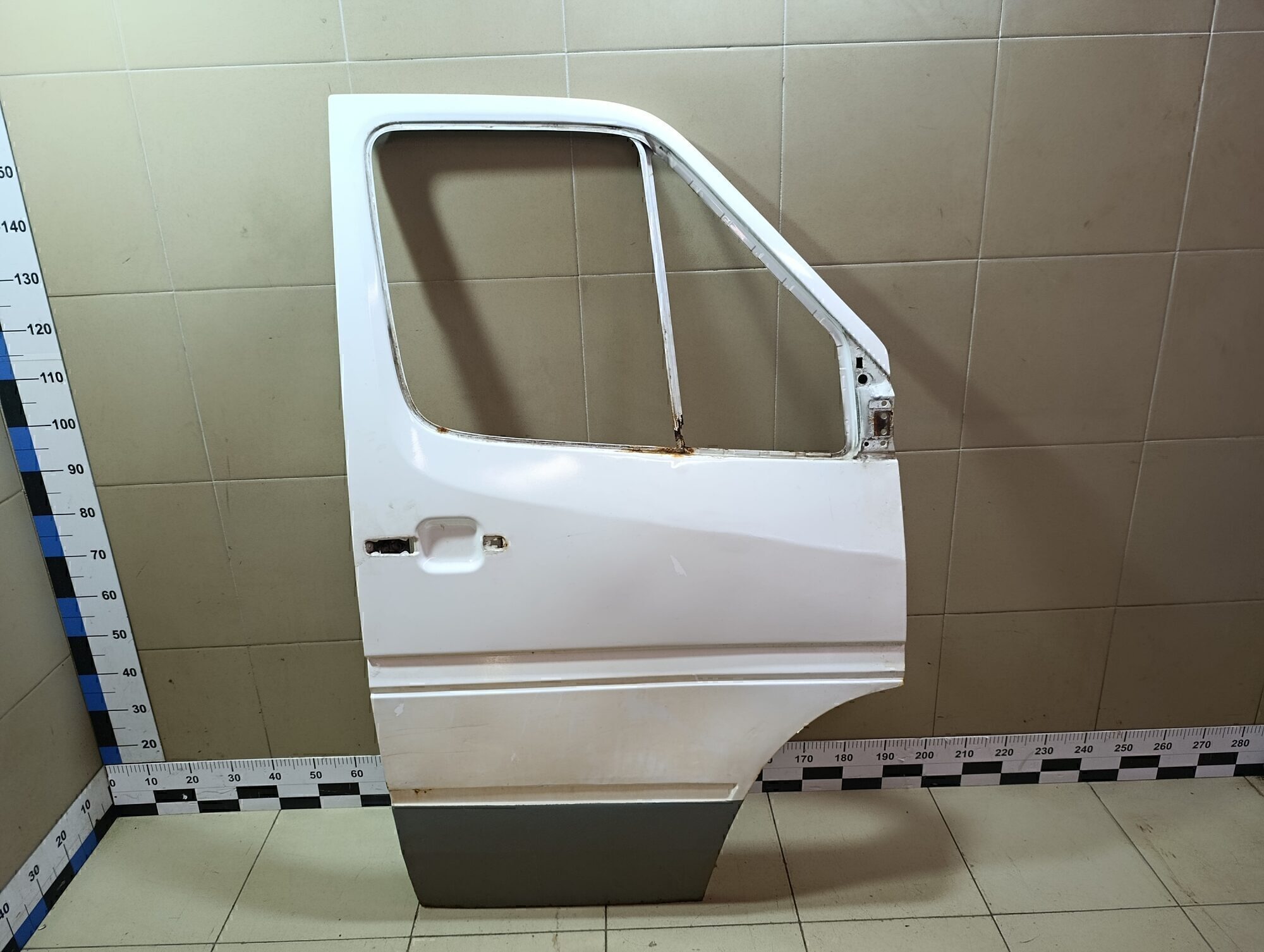 Дверь передняя правая MERCEDES-BENZ Sprinter (901-905)/Sprinter Classic (909) 1995-2006