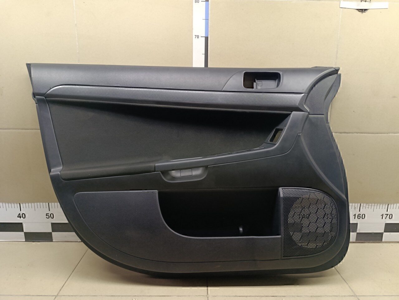 Обшивка двери передней левой MITSUBISHI Lancer (CX,CY) 2007>