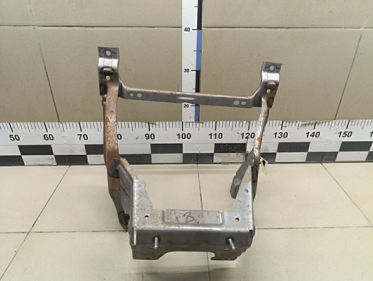 Усилитель торпедо FORD Kuga 2012>