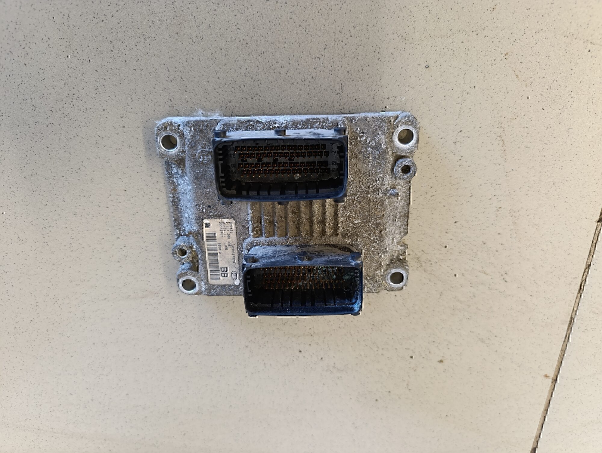 Блок управления двигателем OPEL Astra H / Family 2004-2015